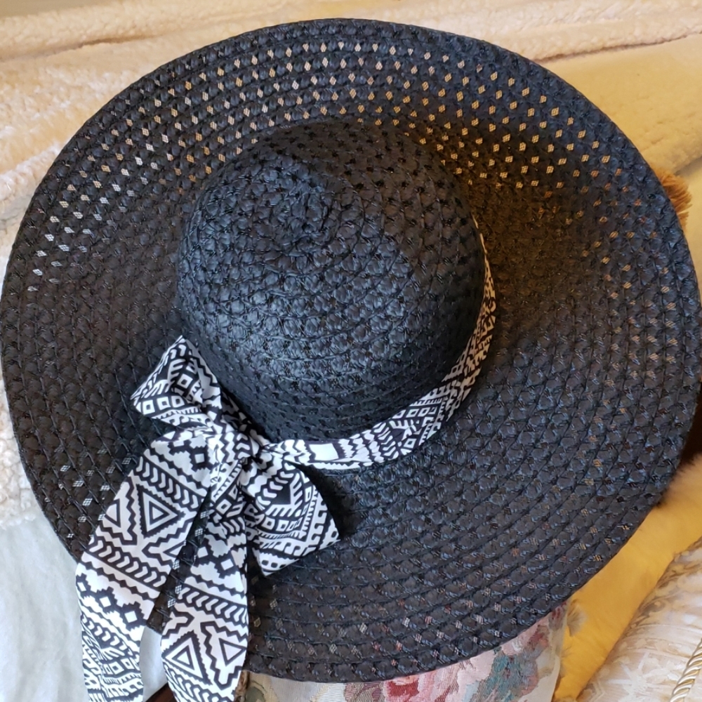 ☀️ Summer Hat ☀️ - Picture 2 of 7